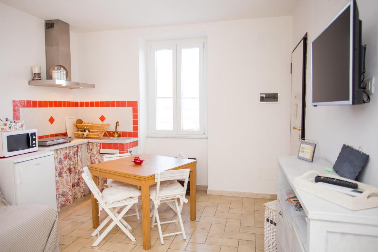 La Casa Della Tilde Appartement Bocca di Magra Buitenkant foto