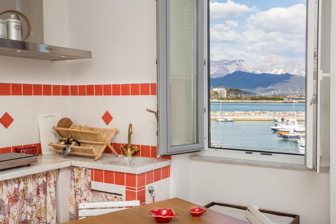 La Casa Della Tilde Appartement Bocca di Magra Buitenkant foto