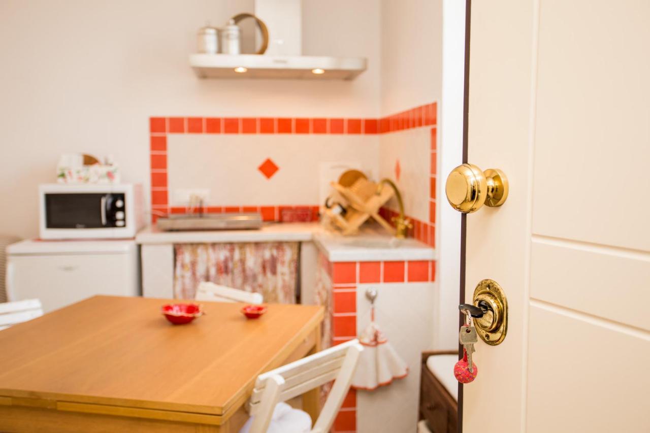 La Casa Della Tilde Appartement Bocca di Magra Buitenkant foto
