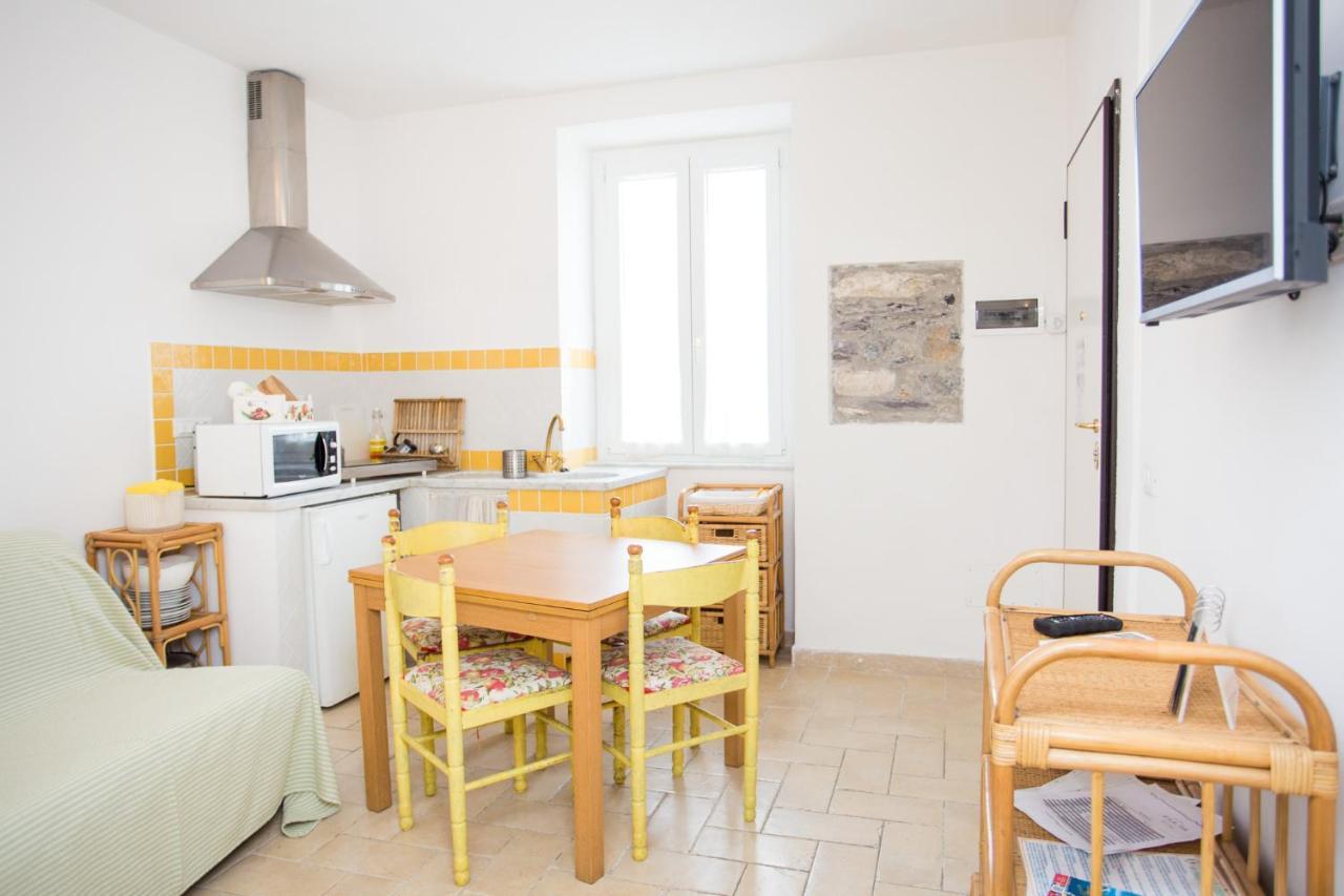 La Casa Della Tilde Appartement Bocca di Magra Buitenkant foto