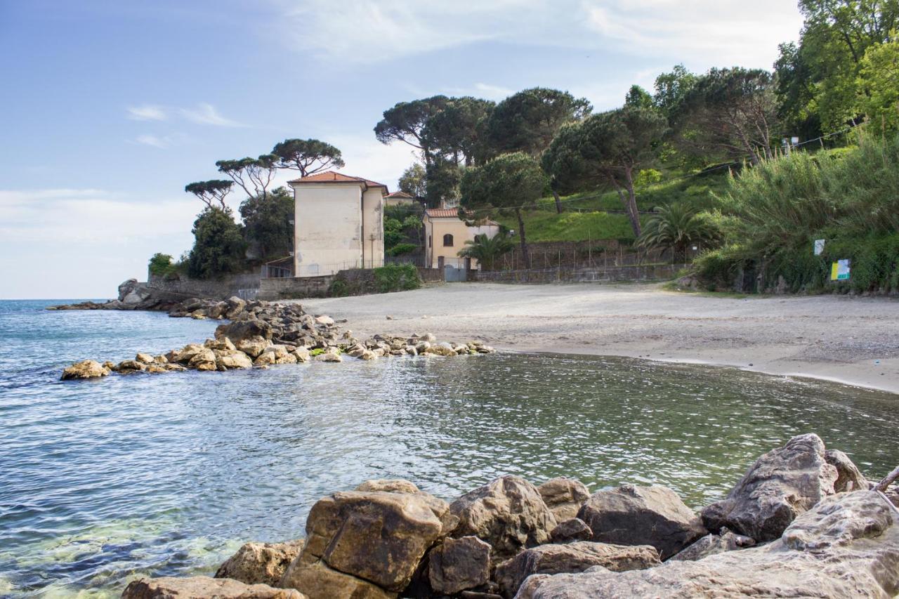 La Casa Della Tilde Appartement Bocca di Magra Buitenkant foto