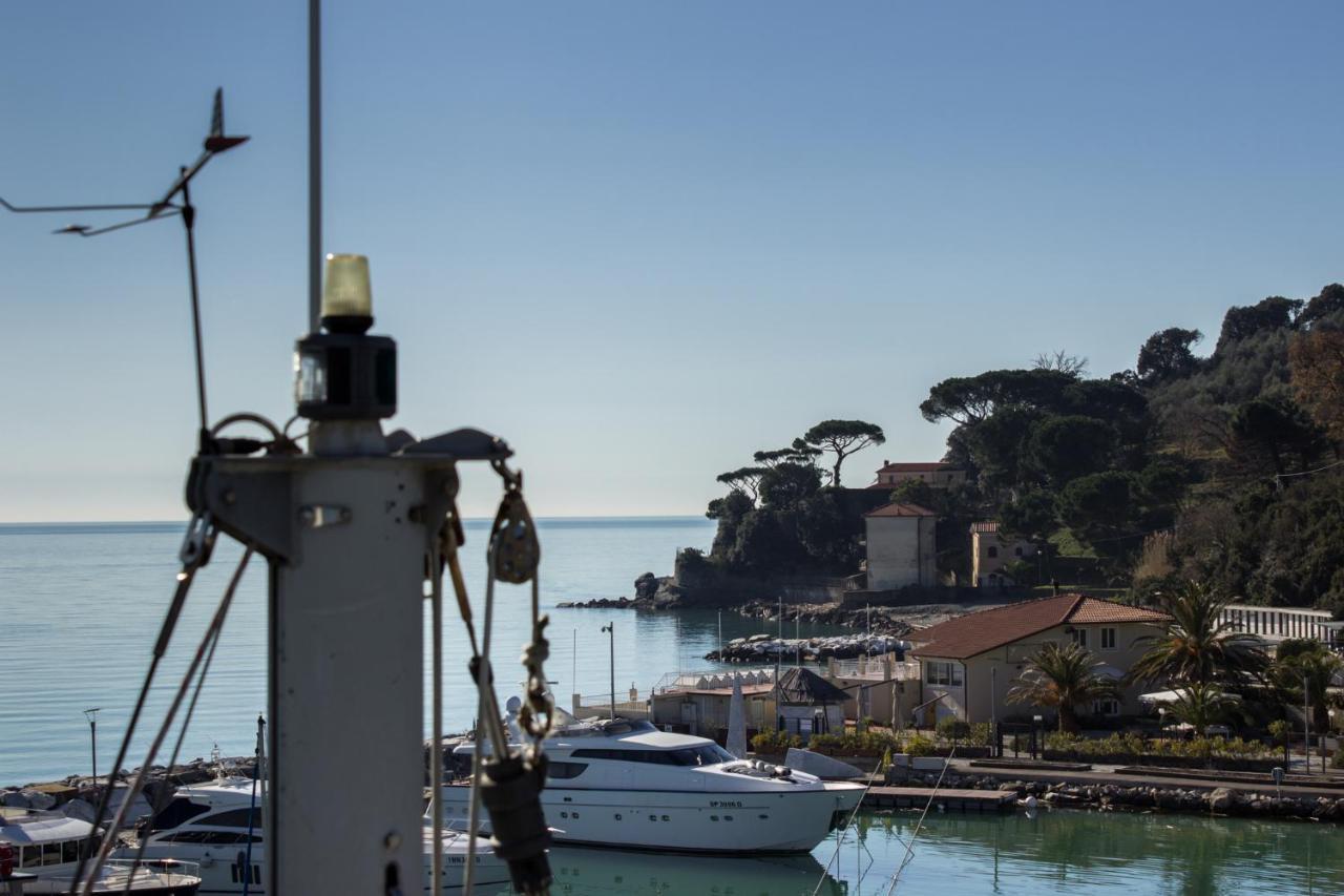 La Casa Della Tilde Appartement Bocca di Magra Buitenkant foto
